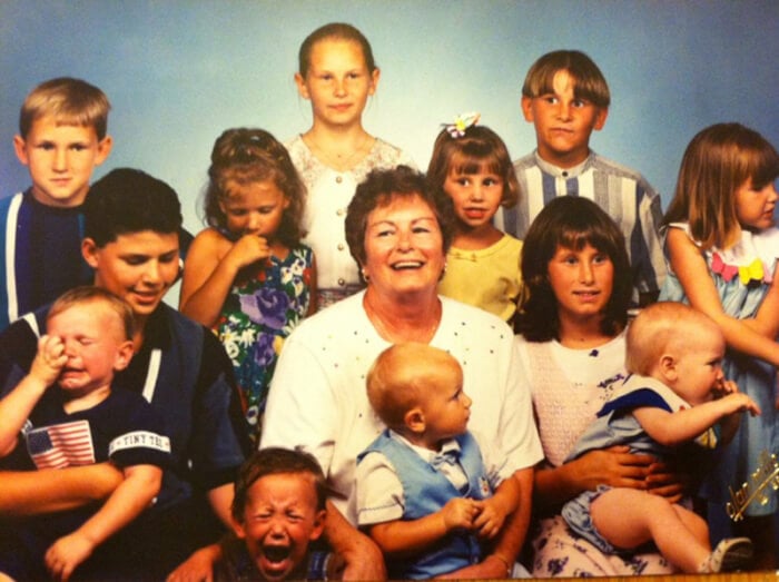 Your Family Portraits Are Too Monotonic%3F Check Out These Hilarious Pics 11
