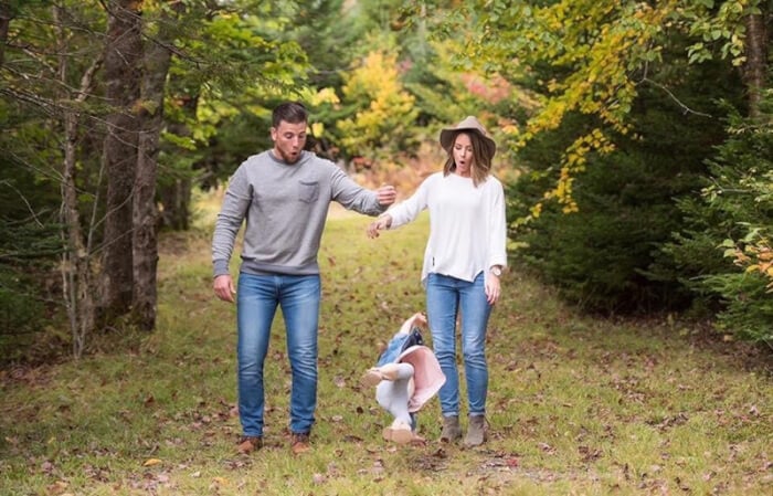 Your Family Portraits Are Too Monotonic%3F Check Out These Hilarious Pics 12