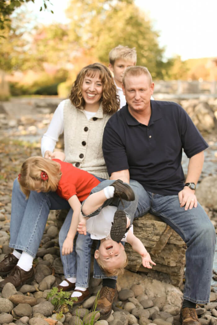 Your Family Portraits Are Too Monotonic%3F Check Out These Hilarious Pics 15