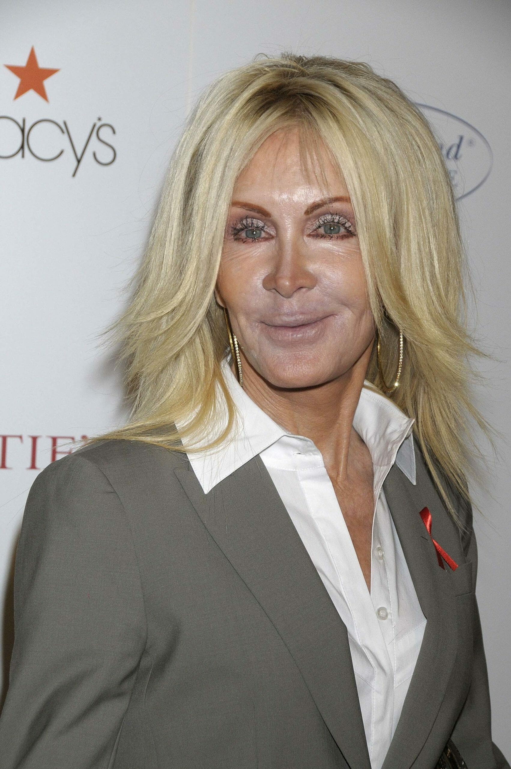 Joan Van Ark