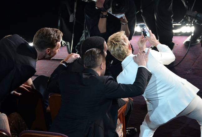 The actors gather for the selfie. Credit: Kevin Winter/Getty Images 