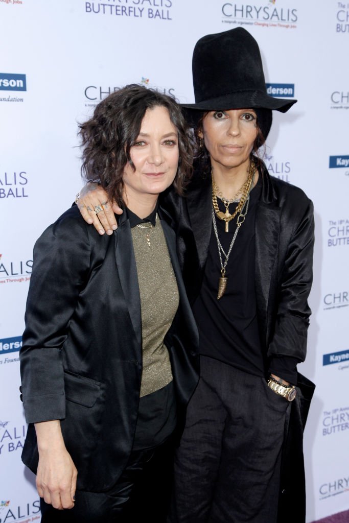Sara Gilbert and Linda Perry at the 18th annual Chrysalis Butterfly Ball on June 01, 2019 in Brentwood | Source: Getty Images