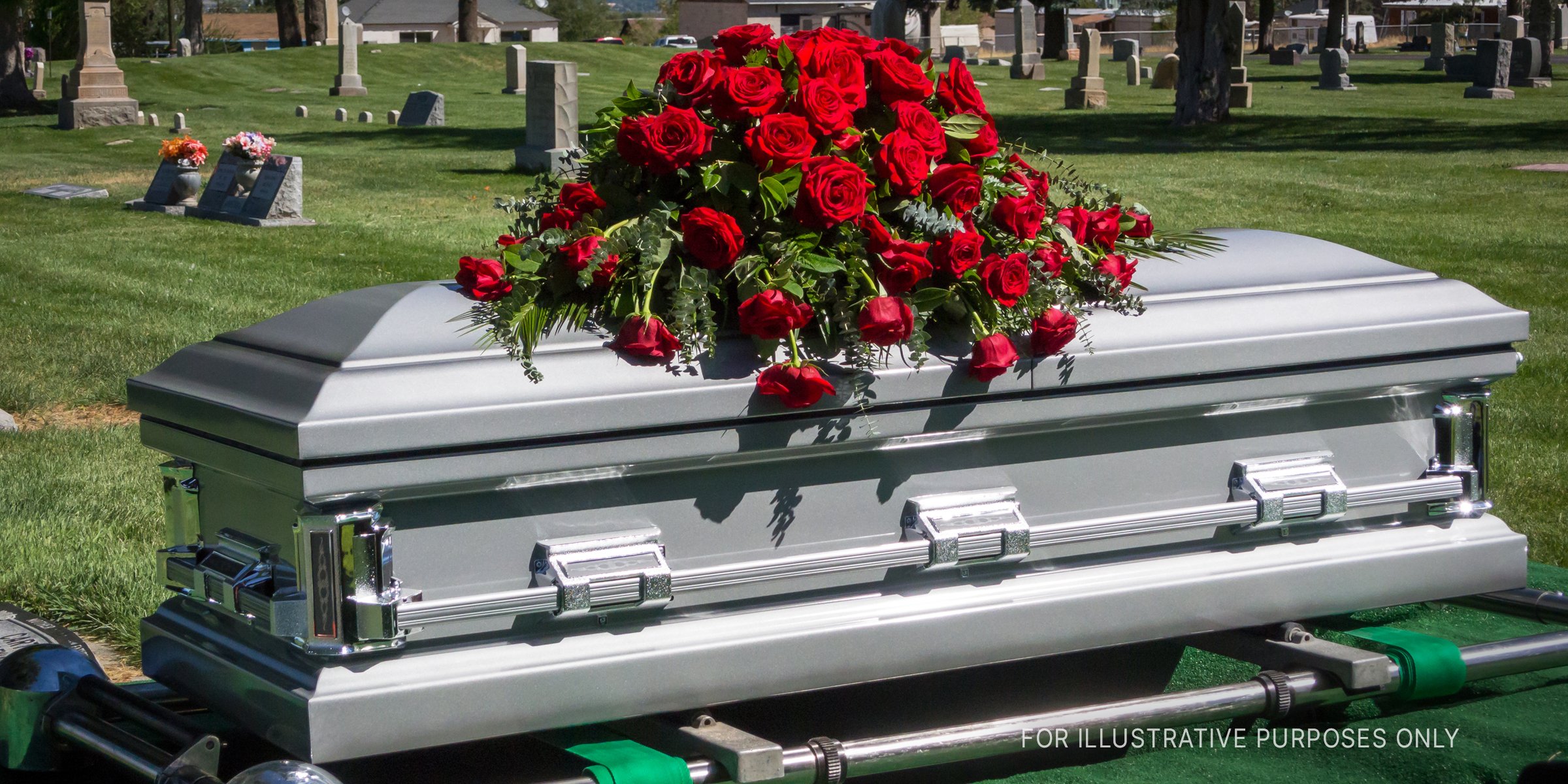 A coffin | Source: Shutterstock